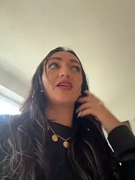 Snapshot of Ninabigtitied chatting on 11/14/25, 12:26 Ninabigtitied online show from 11/14/25, 12:26