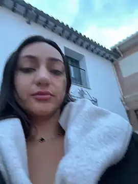 Snapshot of Ninabigtitied chatting on 11/23/25, 04:51 Ninabigtitied online show from 11/23/25, 04:51