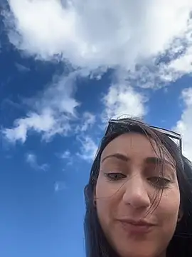 Snapshot of Ninabigtitied chatting on 11/28/25, 02:53 Ninabigtitied online show from 11/28/25, 02:53