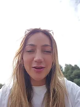 Ninabigtitied online show from 07/22/26, 01:47