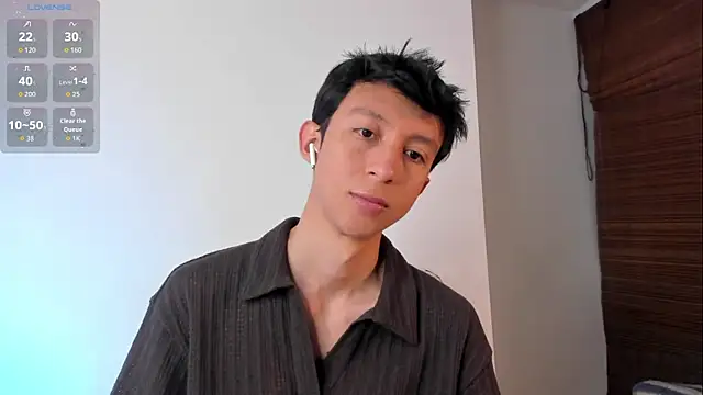 Snapshot of philip_twinkk chatting on 10/21/25, 01:06 philip twinkk online show from 10/21/25, 01:06