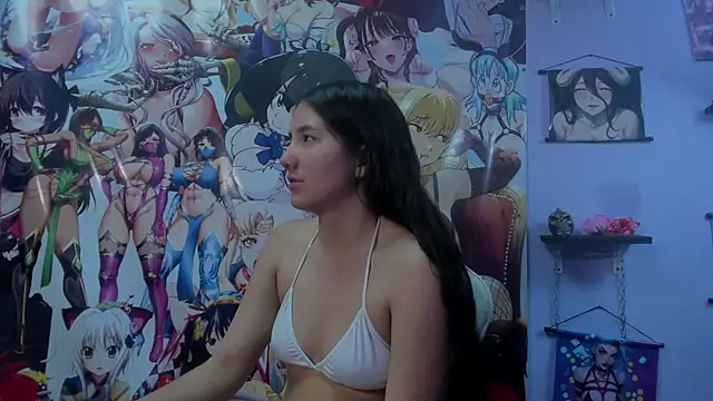 Snapshot of bellaseduzione chatting on 11/24/25, 01:11 bellaseduzione online show from 11/24/25, 01:11