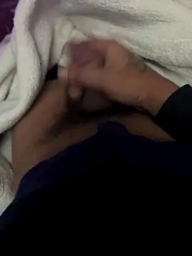 Snapshot of PittsburghKing chatting on 12/03/25, 12:58 PittsburghKing online show from 12/03/25, 12:58