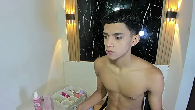 Snapshot of BILLY_JAMEES chatting on 10/28/25, 11:25 BILLY JAMEES online show from 10/28/25, 11:25