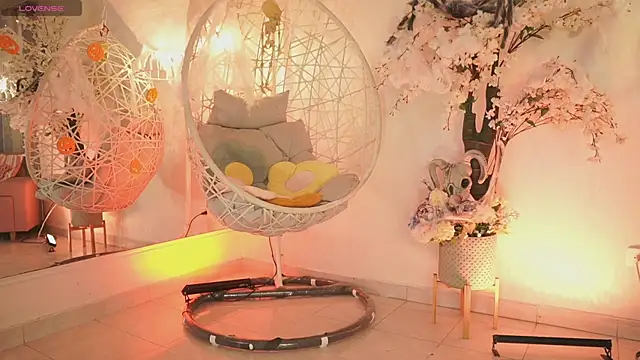 Snapshot of JadeSummerr chatting on 10/03/25, 11:40 JadeSummerr online show from 10/03/25, 11:40