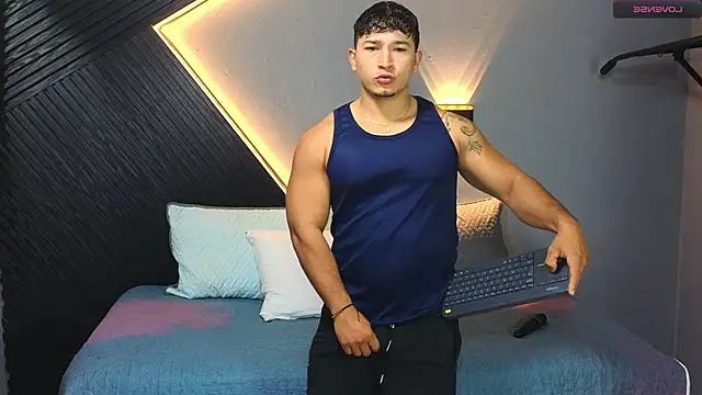 Horny nick18 online show from 02/20/26, 12:16