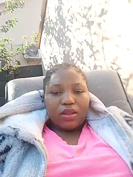 SweetHoney21  online show from 07/04/26, 07:25