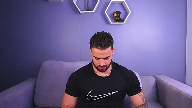 Paul Phoenix online show from 11/17/25, 07:52