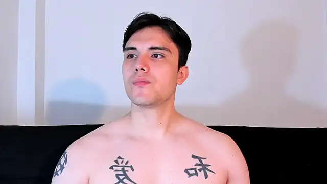 Snapshot of jasonxd9898 chatting on 09/17/25, 03:14 jasonxd9898 online show from 09/17/25, 03:14