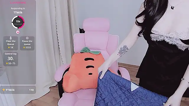 Miu-999 online show from 10/02/25, 02:07