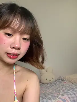 zhaomosheng125216 online show from 06/04/26, 04:29