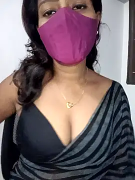 Snapshot of Tamil_kavinila chatting on 11/20/25, 03:12 Tamil kavinila online show from 11/20/25, 03:12