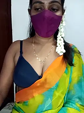 Snapshot of Tamil_kavinila chatting on 04/19/26, 05:18 Tamil kavinila online show from 04/19/26, 05:18