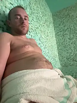 Snapshot of fcach2244 chatting on 09/18/25, 11:12 fcach2244 online show from 09/18/25, 11:12