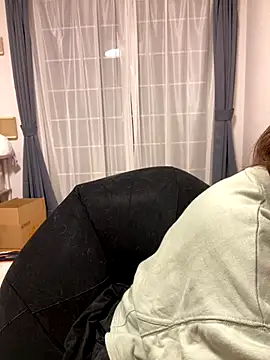 h415a812 online show from 10/23/25, 02:05