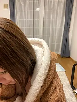 h415a812 online show from 10/24/25, 02:46