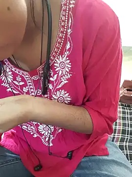 Naira-Tripathi online show from 10/26/25, 05:13