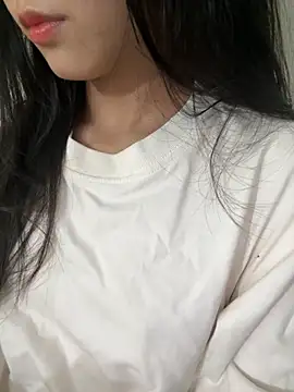 Desi sara online show from 10/28/25, 04:16