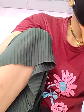 poojam93 online show from 11/03/25, 03:52