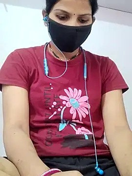 poojam93 online show from 11/06/25, 02:01