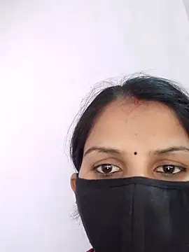 poojam93 online show from 11/23/25, 03:39