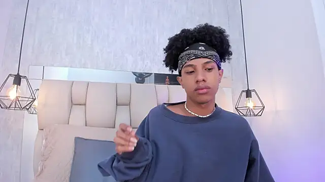 Johan gz  online show from 10/07/25, 11:29