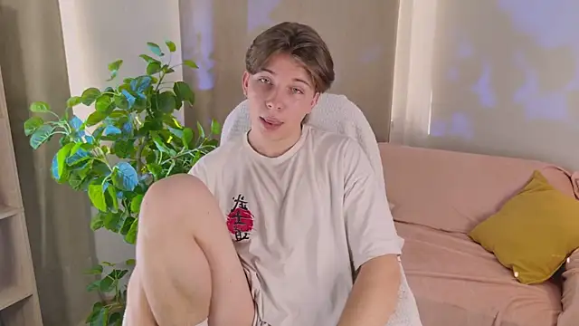 Robby Manson online show from 10/04/25, 01:09