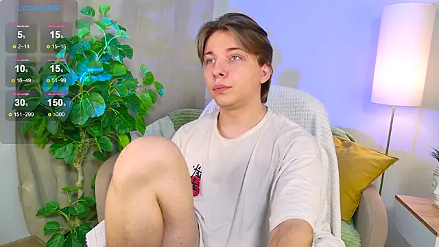 Robby Manson online show from 10/10/25, 01:32