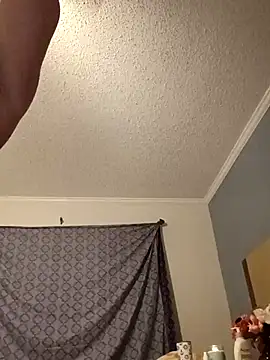 sarahkat86 online show from 09/27/25, 02:27