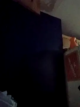 sarahkat86 online show from 10/20/25, 12:55