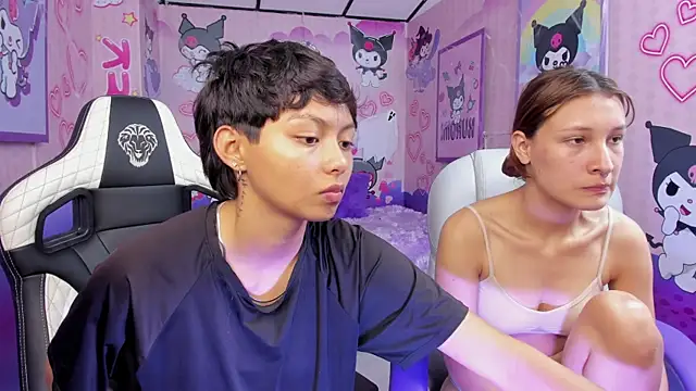 Snapshot of michell__petit_ chatting on 10/29/25, 07:37 michell  petit  online show from 10/29/25, 07:37