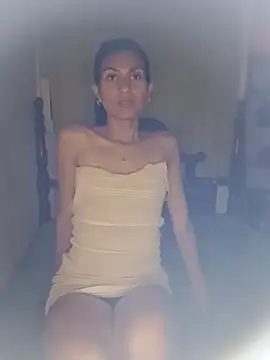 Zohara Lpe22 online show from 10/03/25, 11:02