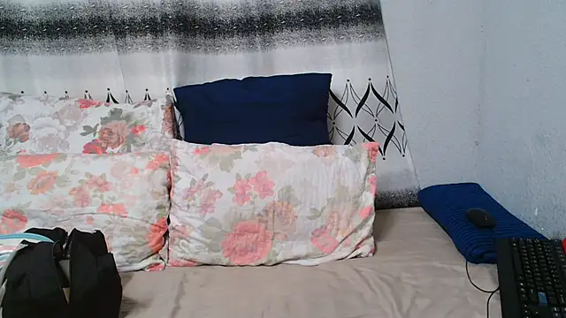 ChubbyBoobsxxx online show from 06/15/26, 04:58