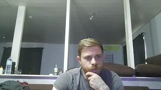 Bikerhot883hd online show from 05/04/26, 05:42