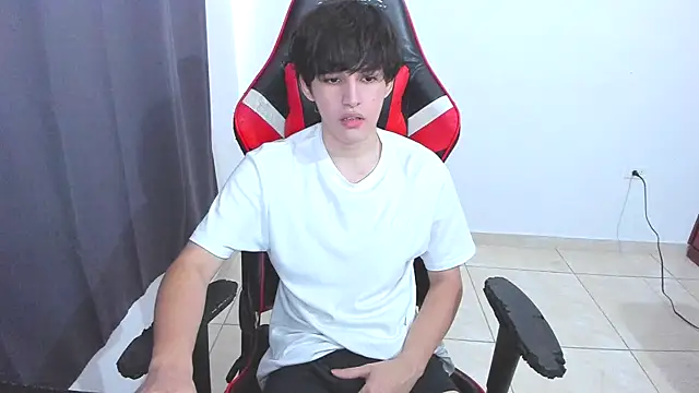 eren 188 online show from 10/17/25, 06:21