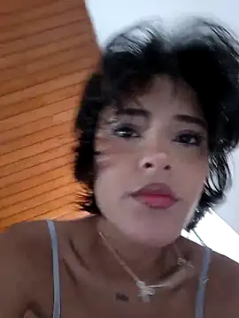 Mikasa-Ackerman online show from 11/06/25, 04:08