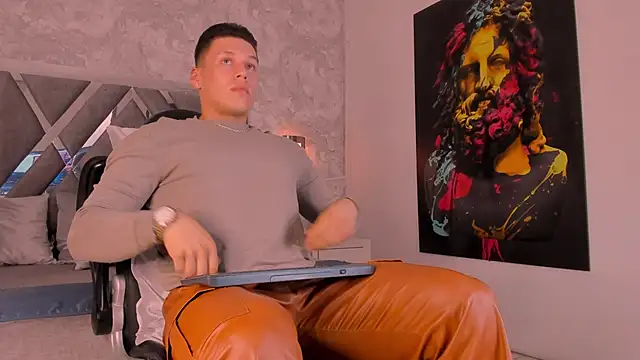 niklas braun online show from 09/12/25, 07:47