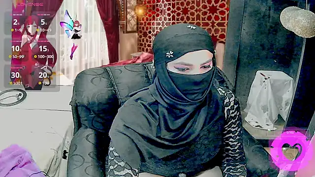 Snapshot of SultanaLayla chatting on 09/13/25, 08:30 SultanaLayla online show from 09/13/25, 08:30