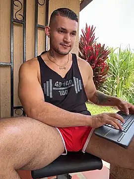 Marco Vega online show from 11/21/25, 05:22