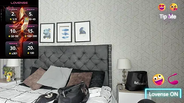 sweet  vanessa1 online show from 10/17/25, 03:53