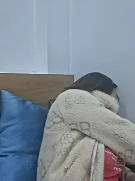 Snapshot of ngocngoc_cute chatting on 01/12/26, 12:21 ngocngoc cute online show from 01/12/26, 12:21