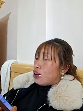 Snapshot of ngocngoc_cute chatting on 02/05/26, 12:43 ngocngoc cute online show from 02/05/26, 12:43