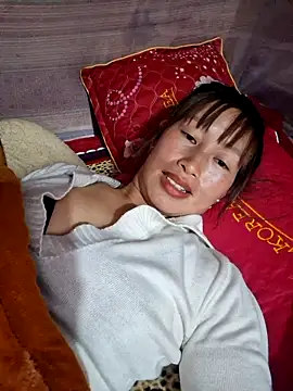 Snapshot of ngocngoc_cute chatting on 03/06/26, 10:56 ngocngoc cute online show from 03/06/26, 10:56