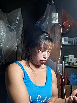 Snapshot of ngocngoc_cute chatting on 04/13/26, 01:49 ngocngoc cute online show from 04/13/26, 01:49