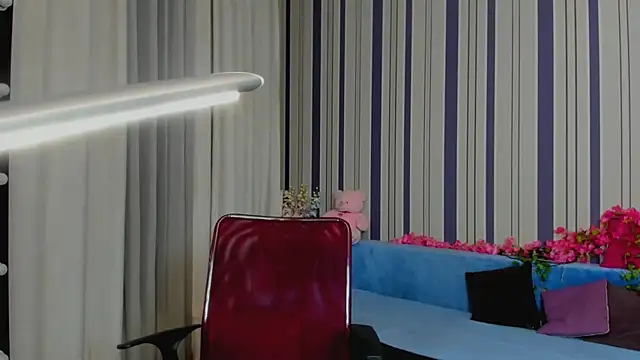 MilanaAlvis online show from 11/01/25, 01:24