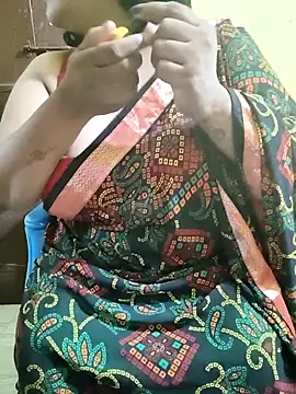 Swapna Hyd online show from 10/16/25, 04:13