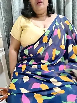Snapshot of Swapna_Hyd chatting on 12/17/25, 04:29 Swapna Hyd online show from 12/17/25, 04:29