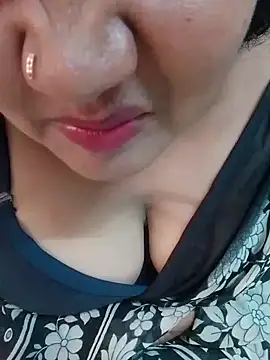 Snapshot of Swapna_Hyd chatting on 06/24/26, 08:02 Swapna Hyd online show from 06/24/26, 08:02