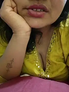 Snapshot of Swapna_Hyd chatting on 07/31/26, 05:01 Swapna Hyd online show from 07/31/26, 05:01