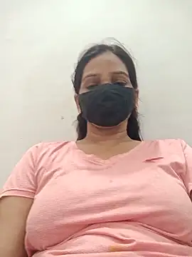 soni yhakur online show from 06/18/26, 01:28